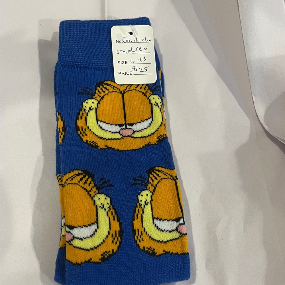 #18 Garfield Patterned Blue Socks - Picture 7 of 7